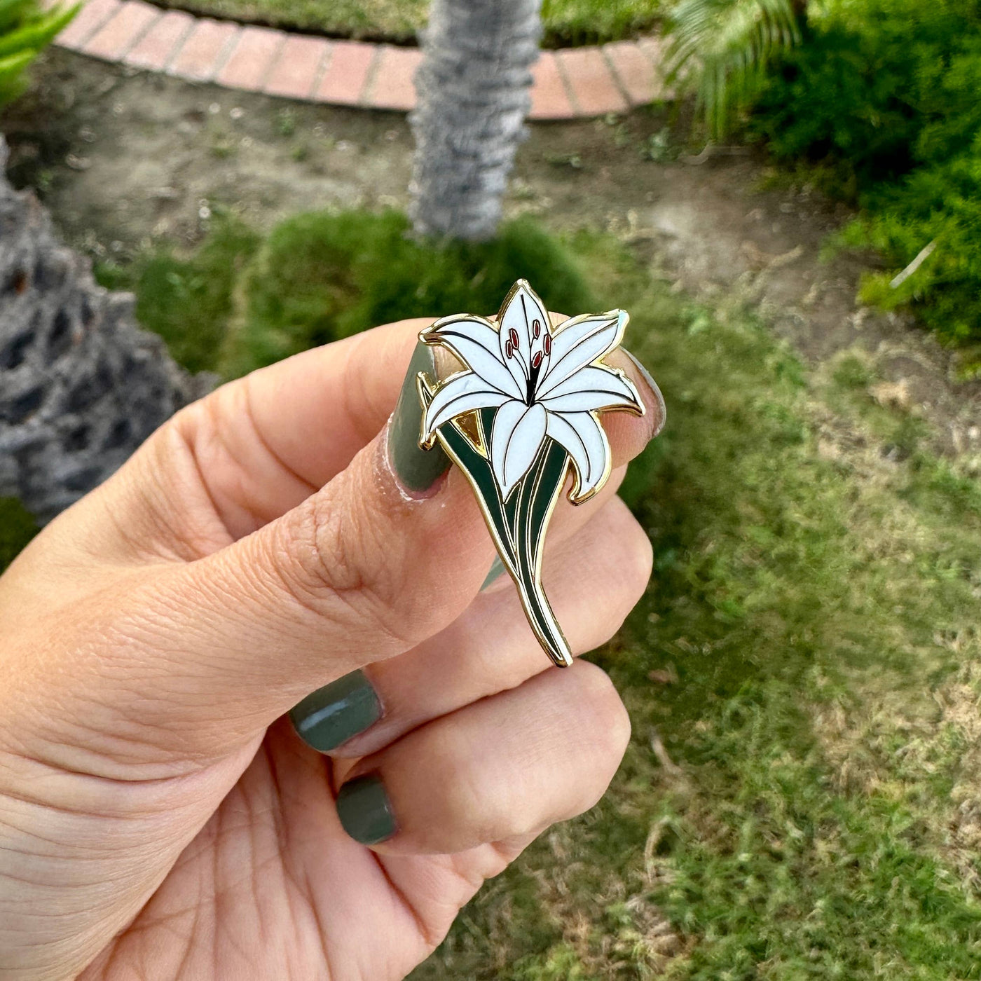 peace lily pin White Lily Flower Enamel Pin