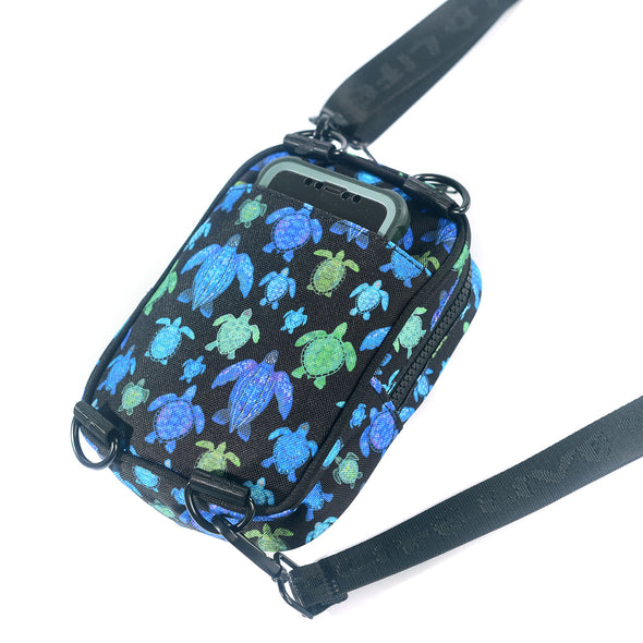 Turtle Tide Snapshot Bag