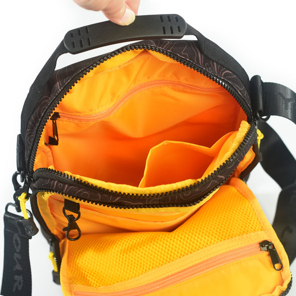 Topo Tablet Crossbody