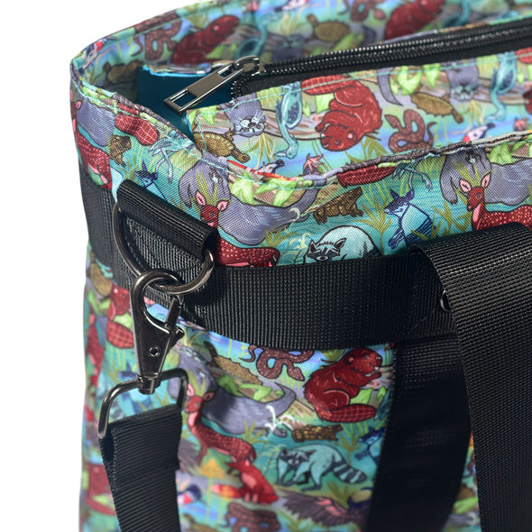 Creek Critters Large Venture Tote 2.0