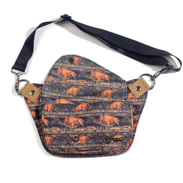 Born to Roam Lux Hip Pouch
