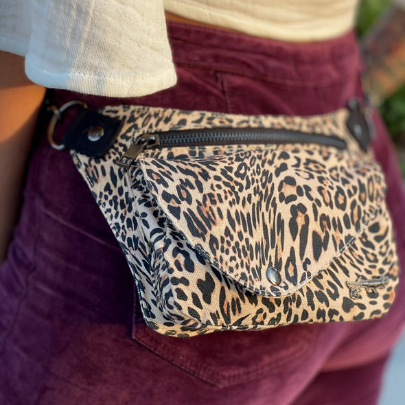 Ironwood Lux Hip Pouch